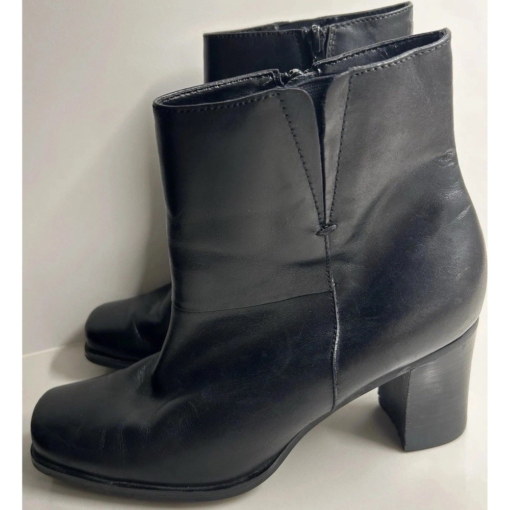 Women's Black Boots Bass Leather Booties Size 8 Square Toe Zipper